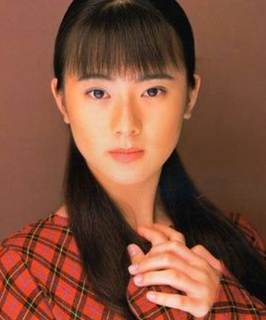 遠野なぎこ 若い頃 文春オンラインより